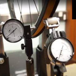 Super B Dévoileur De Roue Professionnel Super-B TB-PF36 11 Super B Dévoileur De Roue Professionnel Super-B TB-PF36 -Pas Cher Cyclo Forte Magasin devoileur de roue professionnel super b tb pf36 3