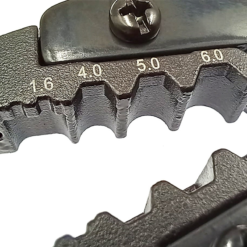 Elvedes Outil De Sertissage Pour Embout Gaine De Frein Et Dérailleur Vélo -Pas Cher Cyclo Forte Magasin outil de sertissage pour embout gaine de frein et derailleur velo 3